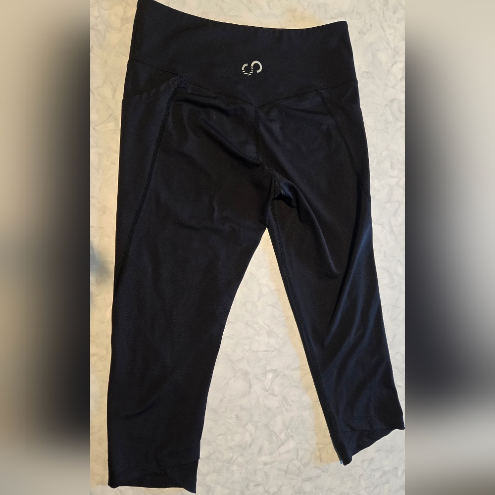 Curves N Combat Boots Black Capri Leggings With Pockets Womens Medium